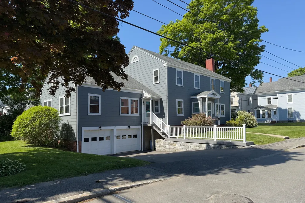 76 Limerock Street Rockland ME 04841