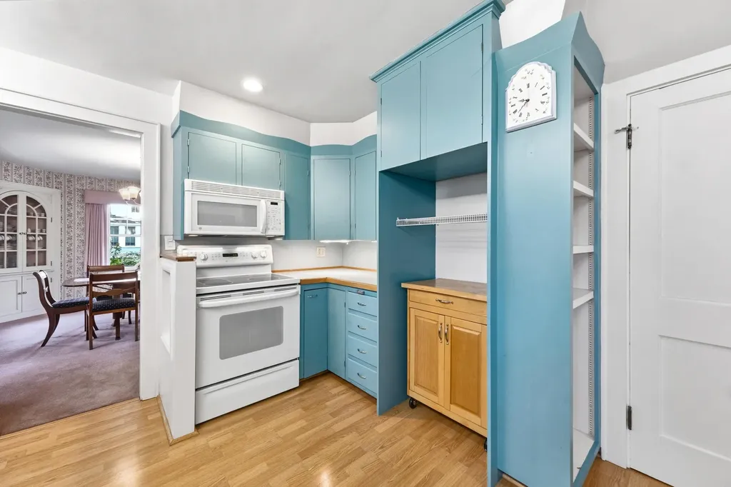 76 Limerock Street Rockland ME 04841