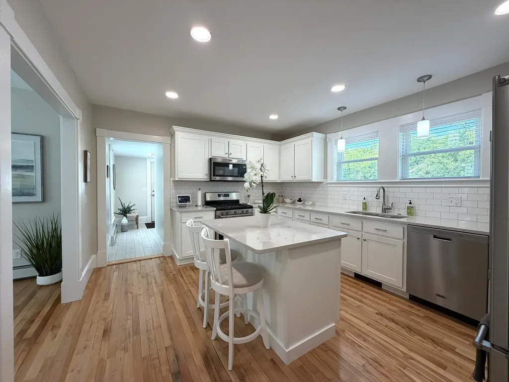 231 3rd Street Bangor ME 04401