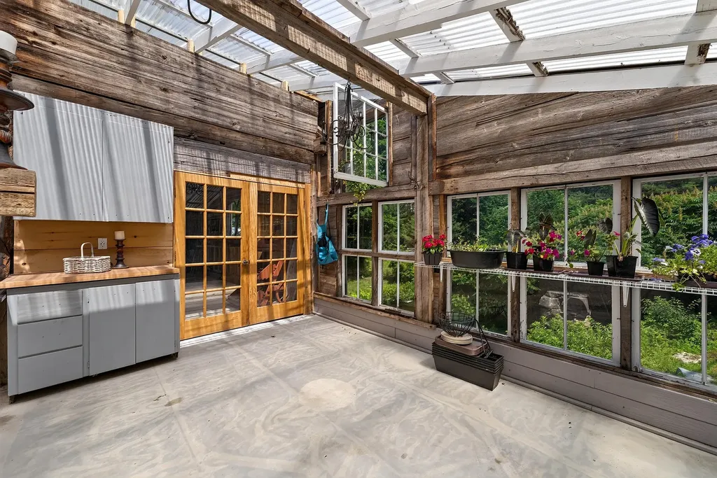 290 Leighton Road Augusta ME 04330