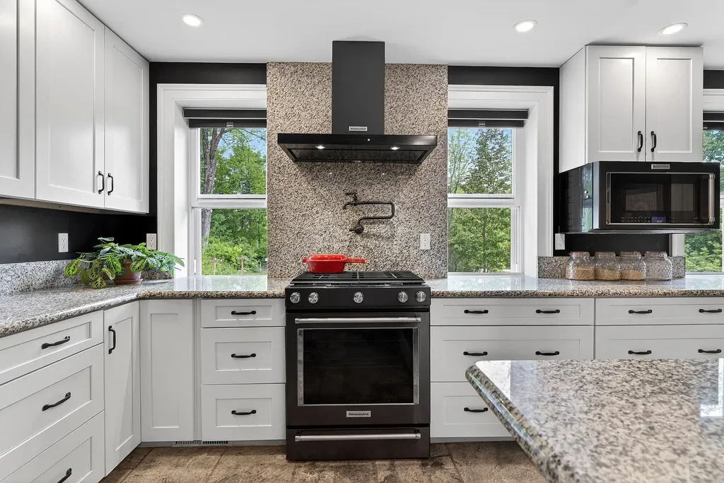 290 Leighton Road Augusta ME 04330