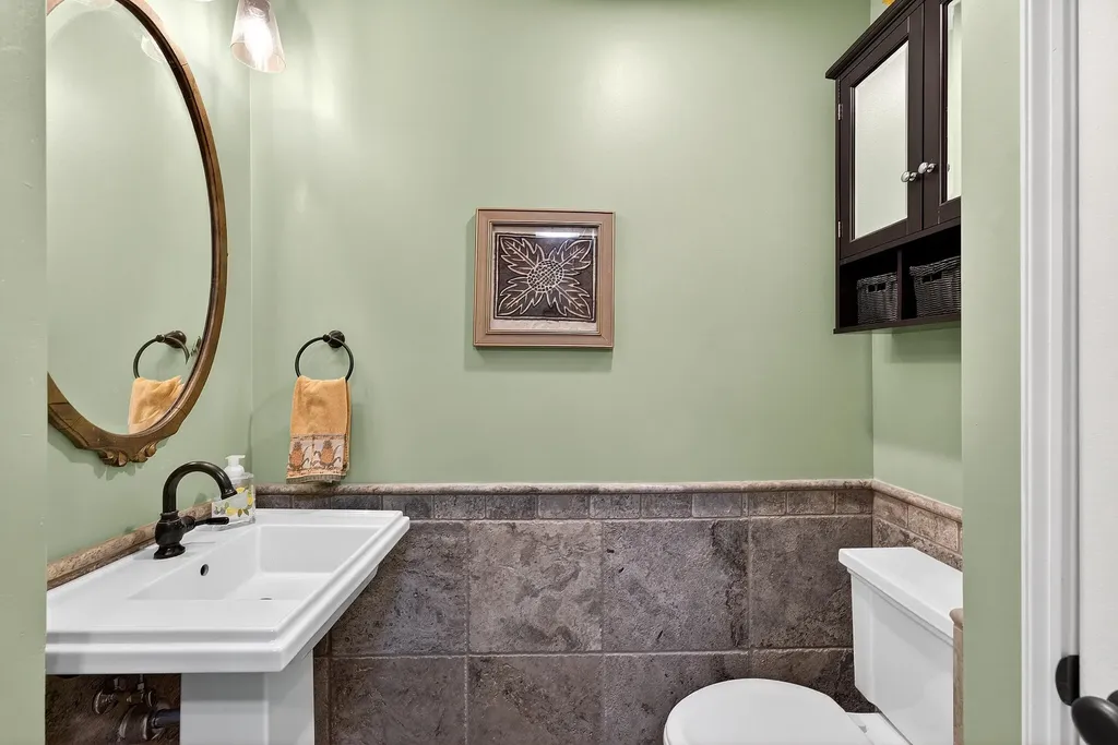 290 Leighton Road Augusta ME 04330