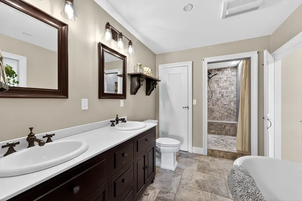 290 Leighton Road Augusta ME 04330