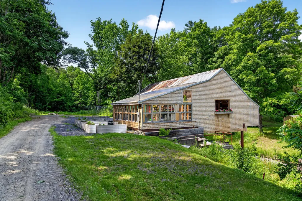 290 Leighton Road Augusta ME 04330