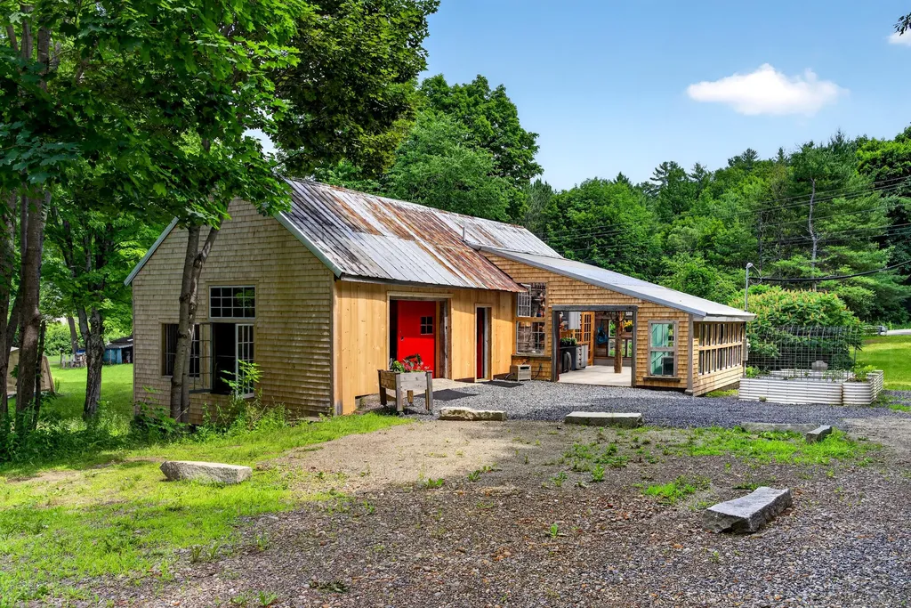290 Leighton Road Augusta ME 04330