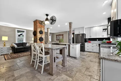 290 Leighton Road Augusta ME 04330