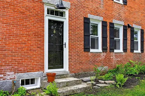 290 Leighton Road Augusta ME 04330