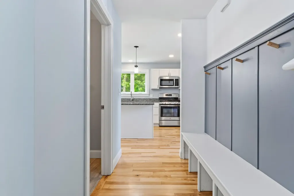 42 Admiral Harry Rich Drive Brunswick ME 04011
