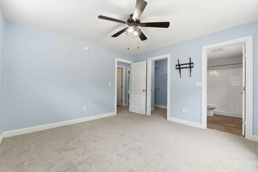 42 Admiral Harry Rich Drive Brunswick ME 04011