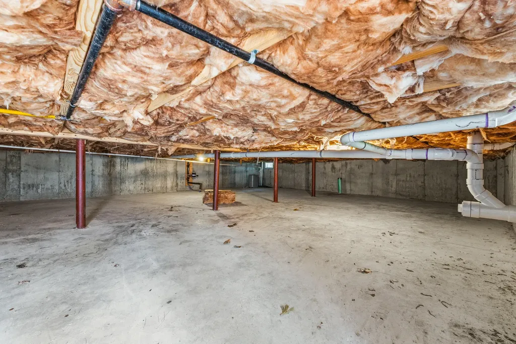 42 Admiral Harry Rich Drive Brunswick ME 04011