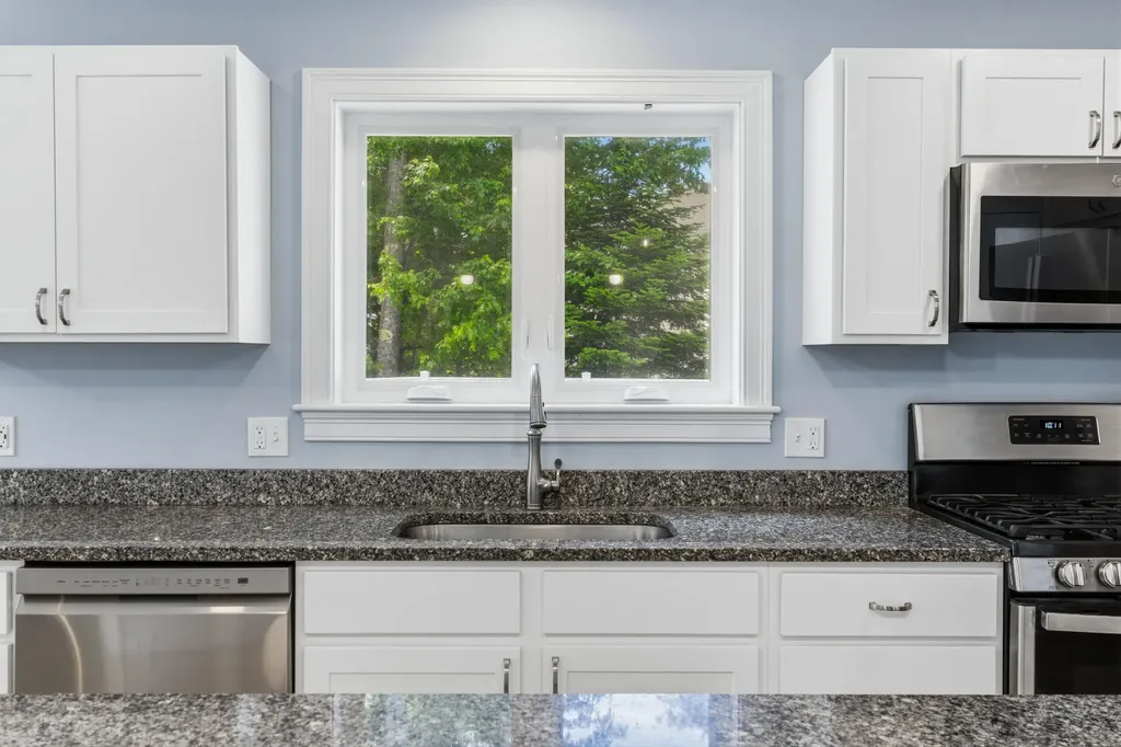 42 Admiral Harry Rich Drive Brunswick ME 04011