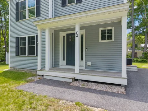 42 Admiral Harry Rich Drive Brunswick ME 04011