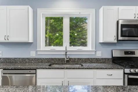 42 Admiral Harry Rich Drive Brunswick ME 04011