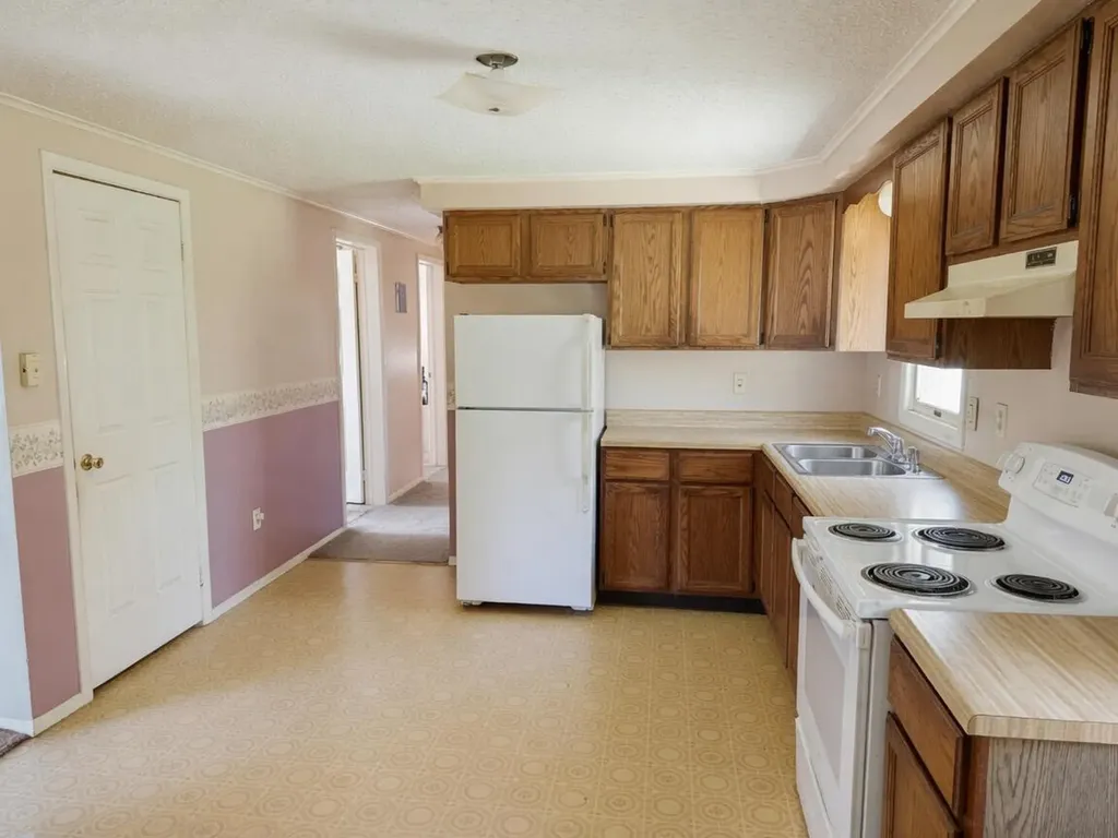 207 Bog Brook Road Crystal ME 04747