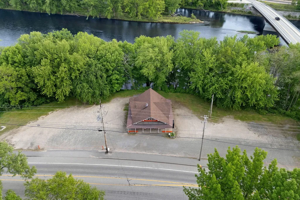 856 River Road Mexico ME 04257