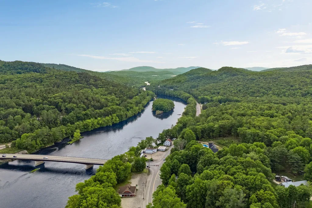 856 River Road Mexico ME 04257