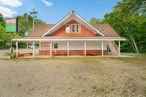 856 River Road Mexico ME 04257