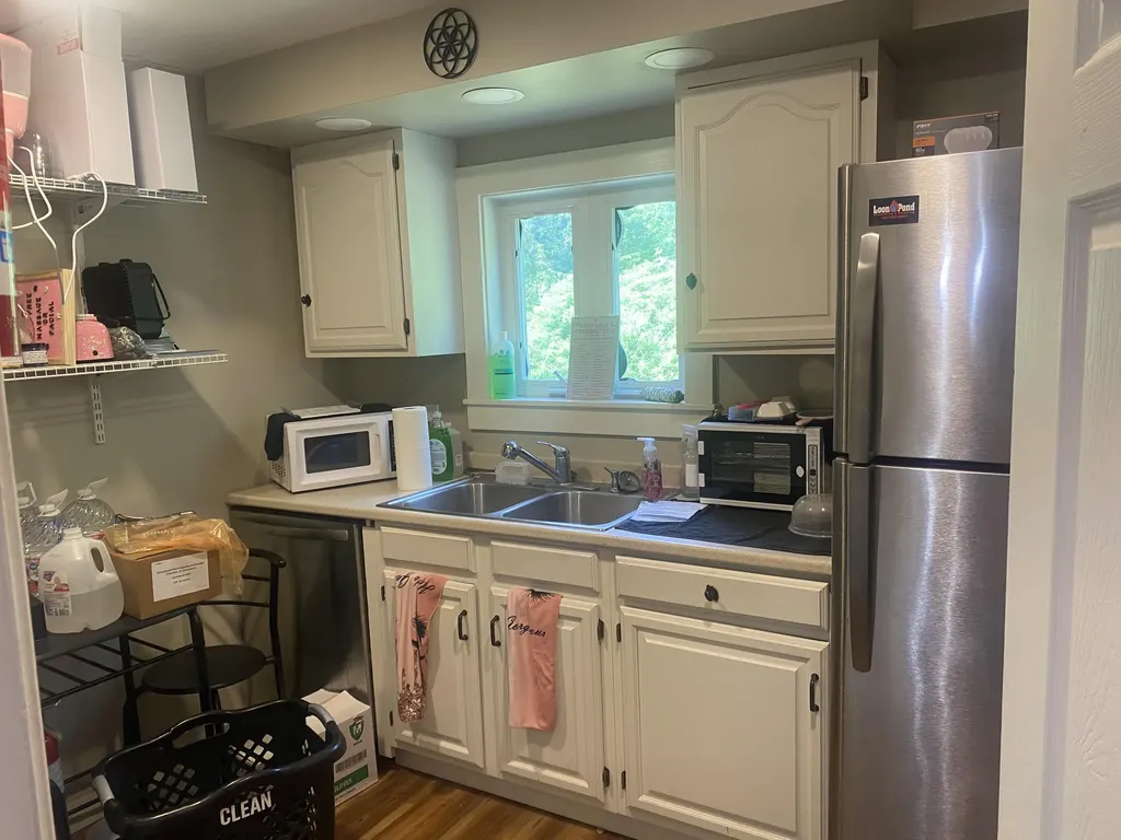 82 Portland Road Kennebunk ME 04043