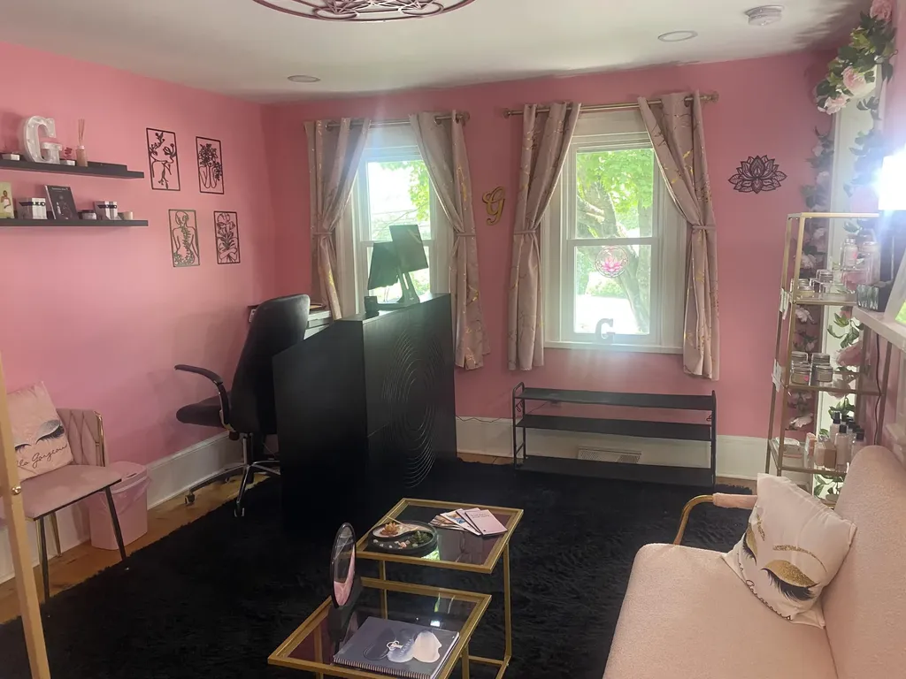 82 Portland Road Kennebunk ME 04043