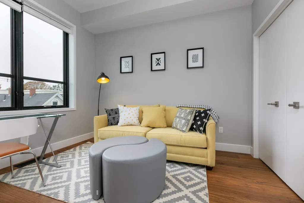 5 Merrill Street Portland ME 04101