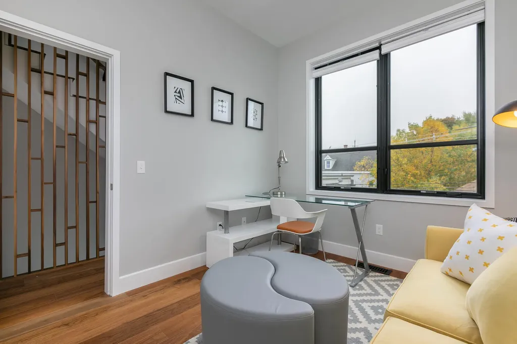 5 Merrill Street Portland ME 04101