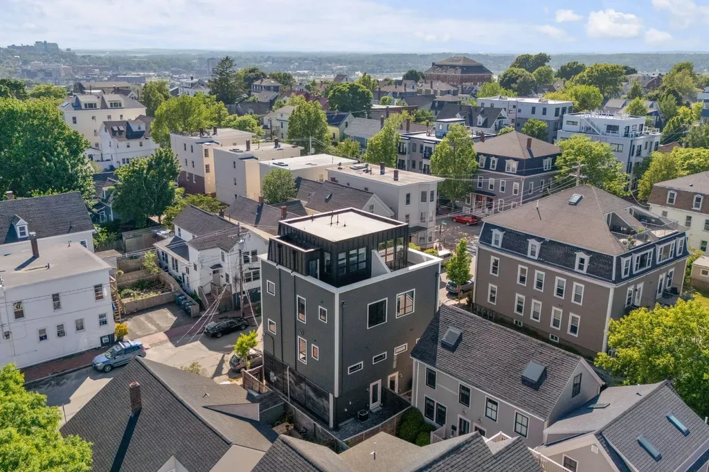 5 Merrill Street Portland ME 04101