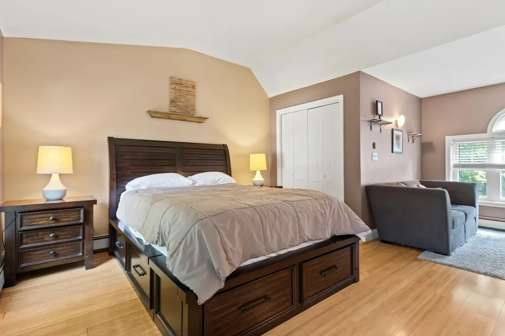 13 Anchor Road South Portland ME 04106