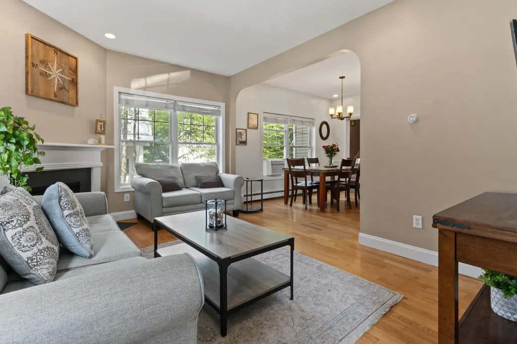 13 Anchor Road South Portland ME 04106