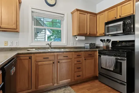 13 Anchor Road South Portland ME 04106