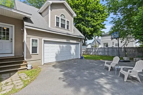 13 Anchor Road South Portland ME 04106