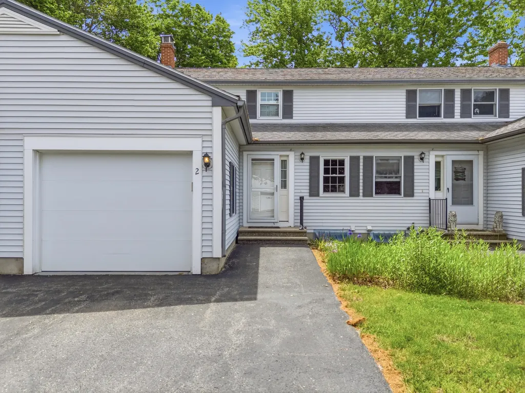 Saco ME, 111 Bradley Street, Unit 2