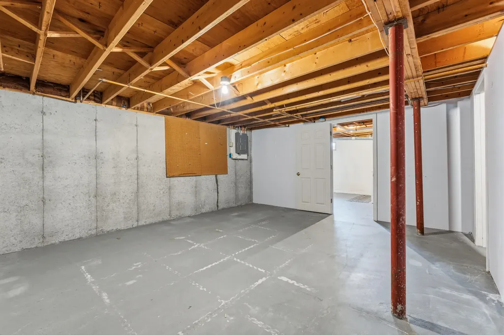 111 Bradley Street Saco ME 04072