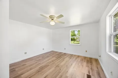 25 Pearl Street Waterboro ME 04087