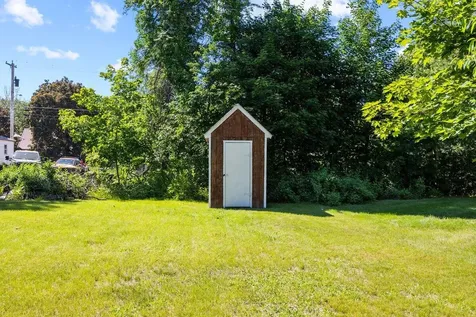 25 Pearl Street Waterboro ME 04087