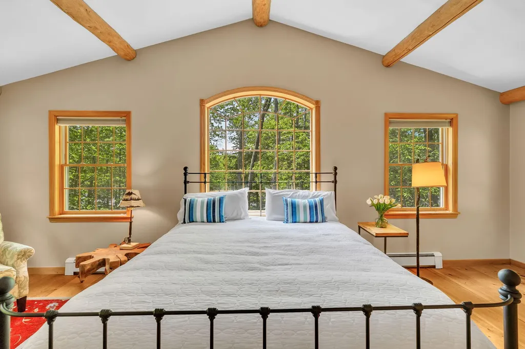 175 Peninsula Drive Rome ME 04963