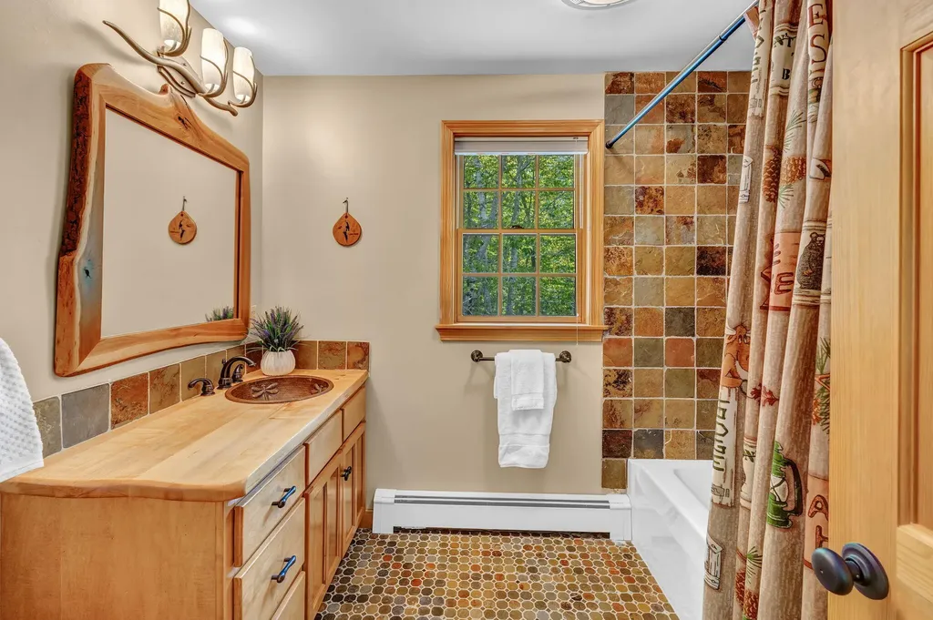175 Peninsula Drive Rome ME 04963