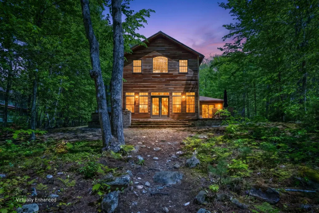 175 Peninsula Drive Rome ME 04963