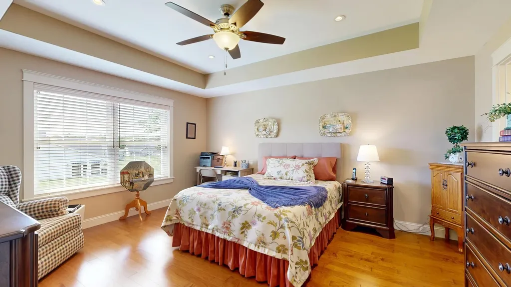 7 Cortland Way Lewiston ME 04240