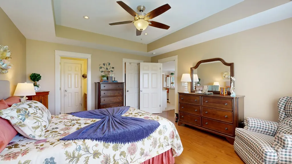 7 Cortland Way Lewiston ME 04240