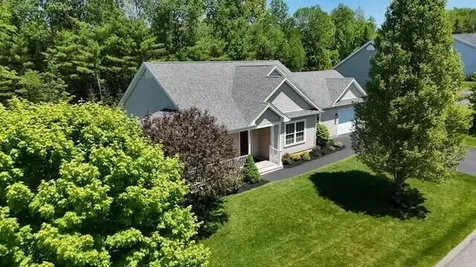 7 Cortland Way Lewiston ME 04240