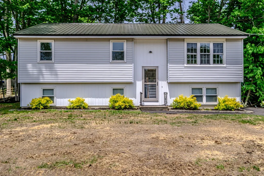211 Alfred Street South Portland ME 04106