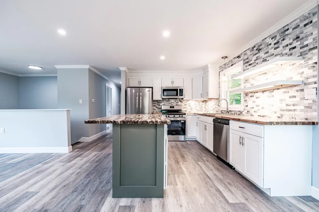 211 Alfred Street South Portland ME 04106