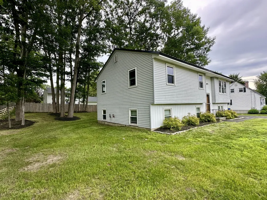 211 Alfred Street South Portland ME 04106