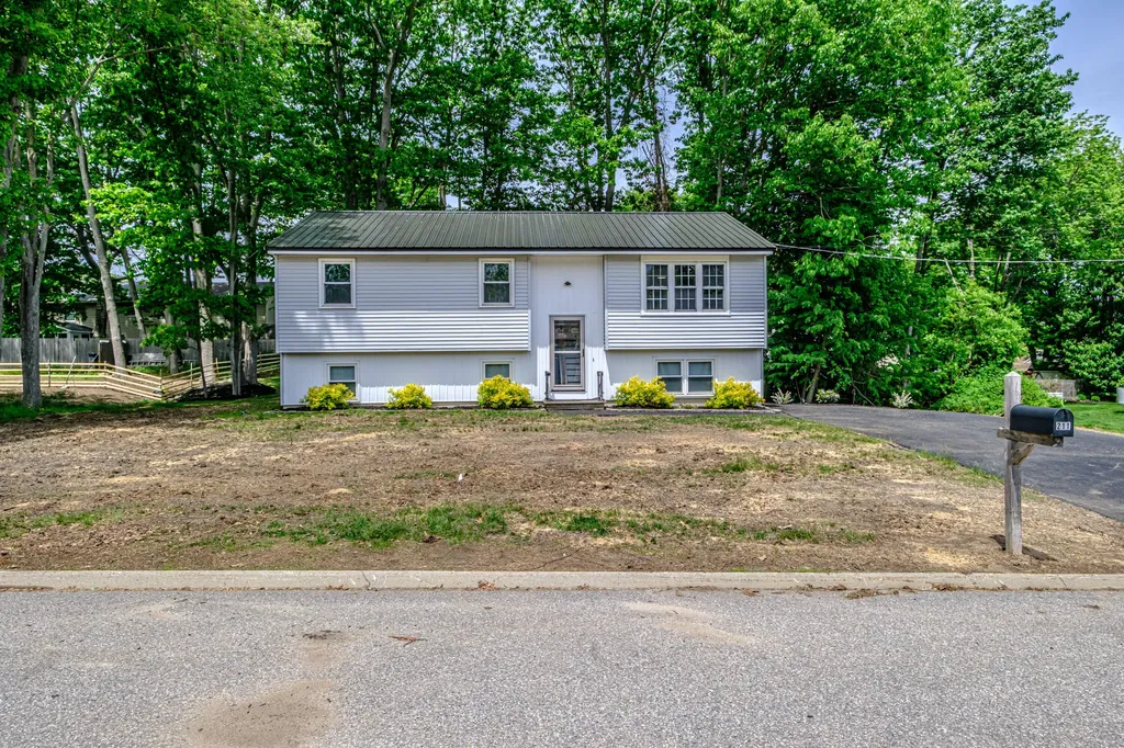 211 Alfred Street South Portland ME 04106
