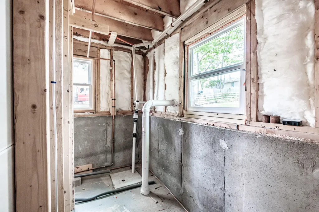 211 Alfred Street South Portland ME 04106