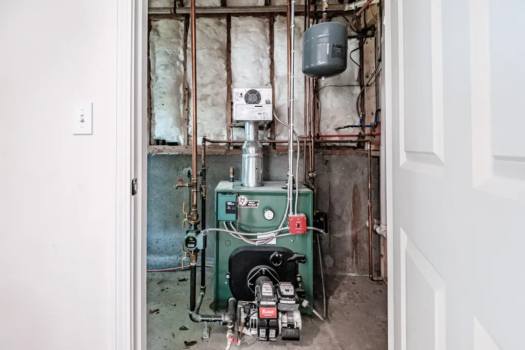 211 Alfred Street South Portland ME 04106