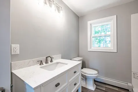 211 Alfred Street South Portland ME 04106