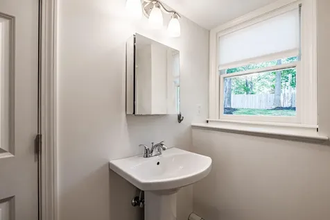 211 Alfred Street South Portland ME 04106