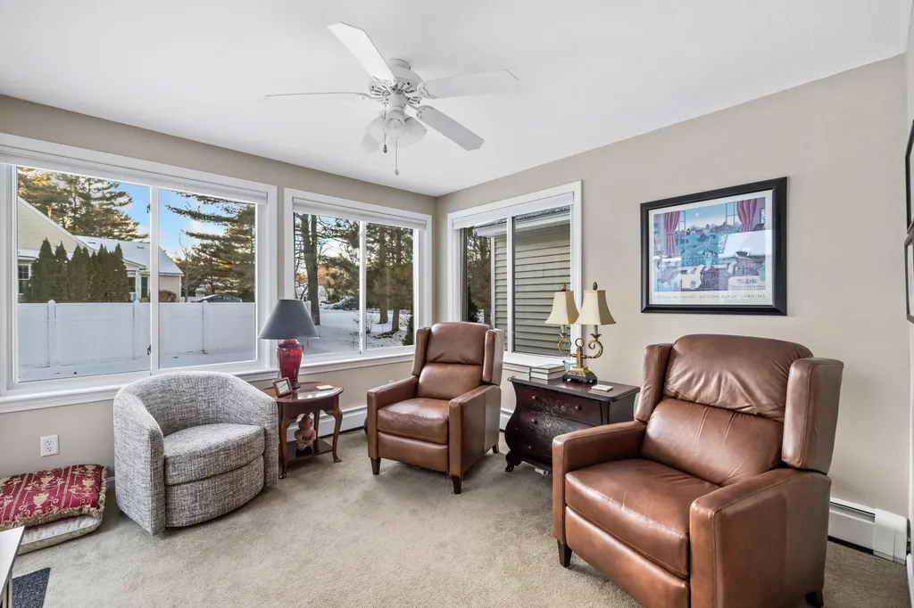 19 Mast Lane Westbrook ME 04011