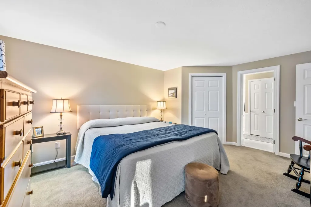 19 Mast Lane Westbrook ME 04011